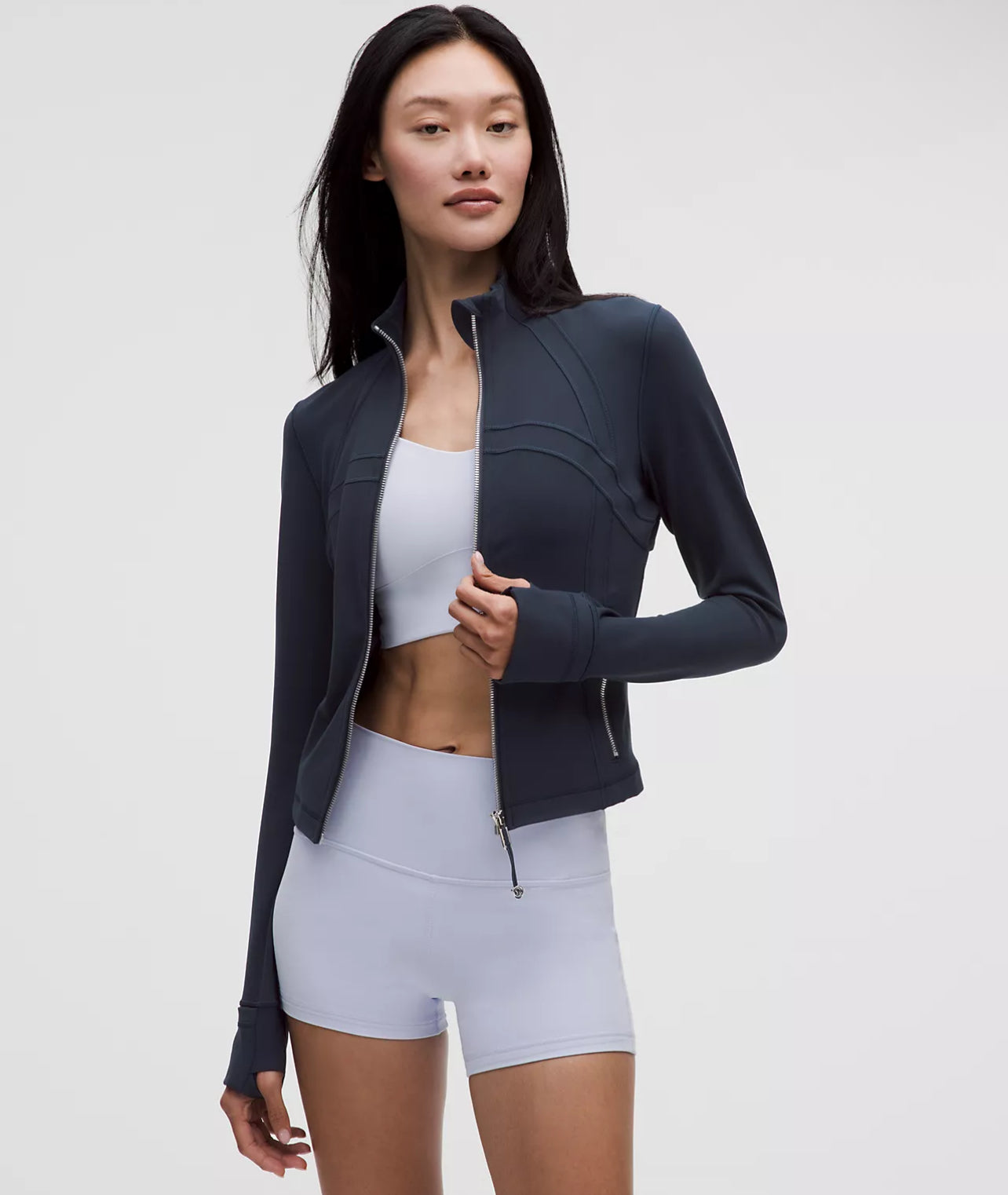 Lululemon Cropped Define set ‘True Navy/Silver)